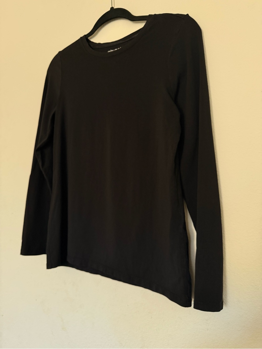 Chico’s Basic Black Long Sleeve Tee